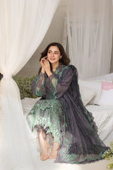 DESIGN 3B LUXURY LAWN 2025 UNSTITCHED - Sobia Nazir DESIGN 3B LUXURY LAWN 2025 UNSTITCHED - Sobia Nazir