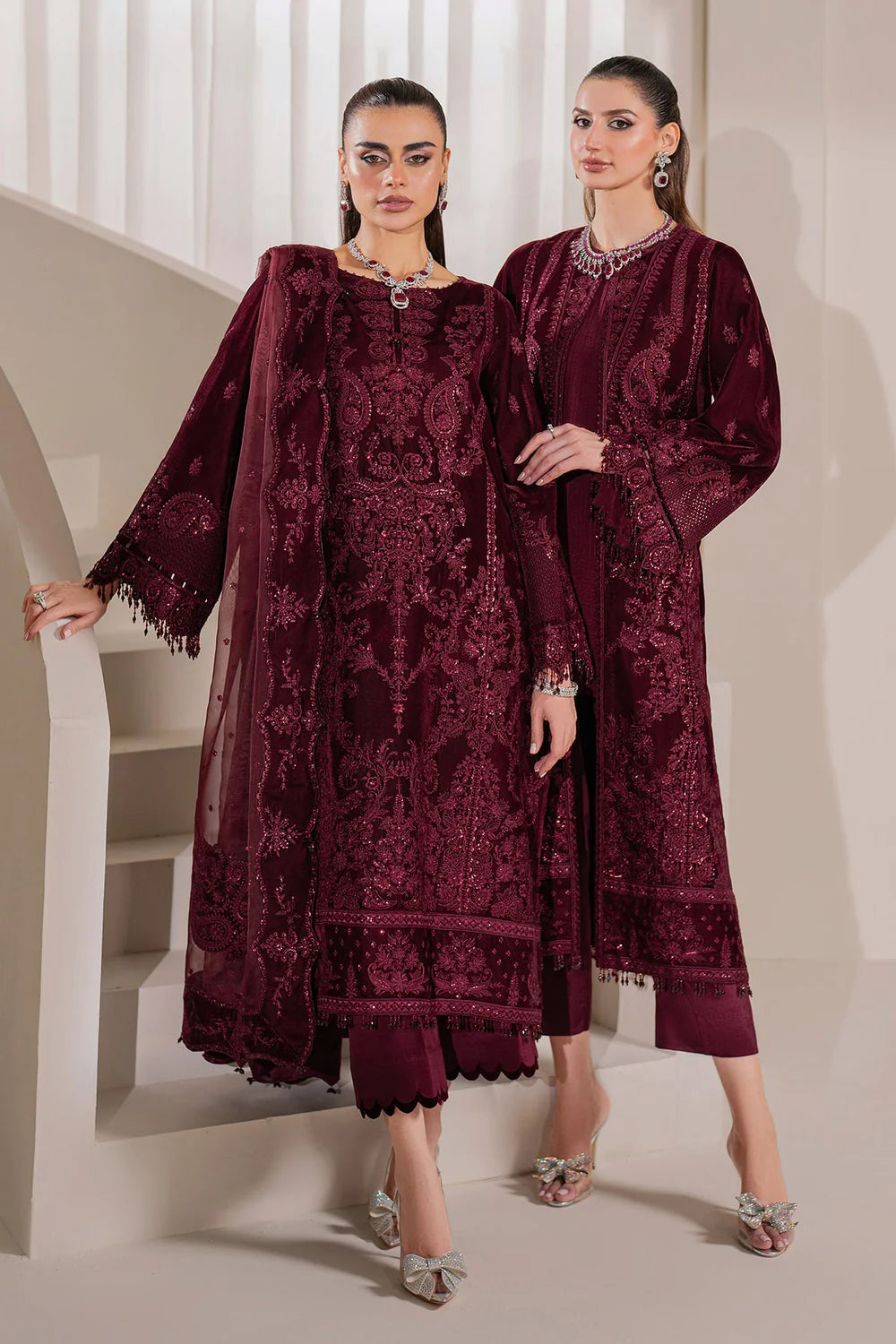 EMBROIDERED VELVET UF-758